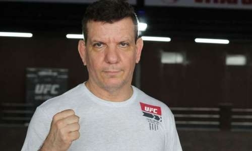 «Я вернусь на передовую». Тренер экс-чемпиона мира UFC заразился коронавирусом