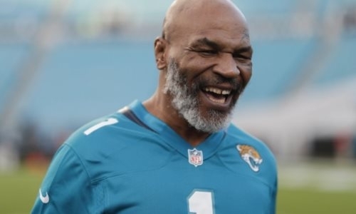 «Многие посмеются над моими словами». Британский тяжеловес предупредил Майка Тайсона