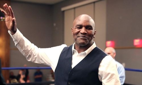 Не Тайсоном единым. У Холифилда появился другой легендарный соперник для возвращения в бокс