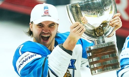 Стала известна зарплата чемпиона мира после перехода в состав принципиального соперника «Барыса»