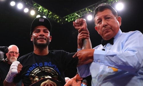 Побеждавший казахстанского боксера экс-чемпион мира узнал соперника по дебютному бою с новым промоутером