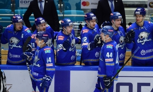 «Яркий, незаменимый — это все о нем». В России назвали хоккеиста, который олицетворяет нынешний «Барыс»