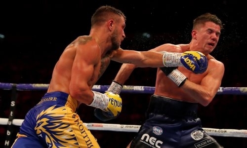 «Несколько уловок». Побитый украинцем боксер объяснил, как нужно драться с Ломаченко