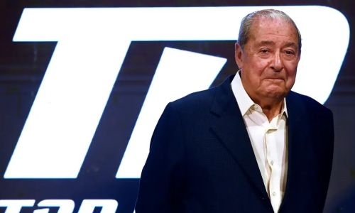 Зараженный коронавирусом объявился в первом вечере бокса промоутера Алимханулы после пандемии