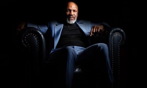 Майк Тайсон фотографией поддержал протесты в США