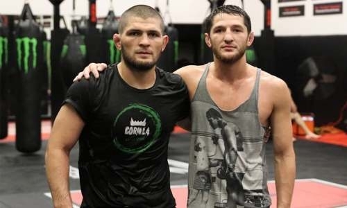 Российский боец из команды Нурмагомедова дебютирует в UFC на «Бойцовском острове». Названа дата