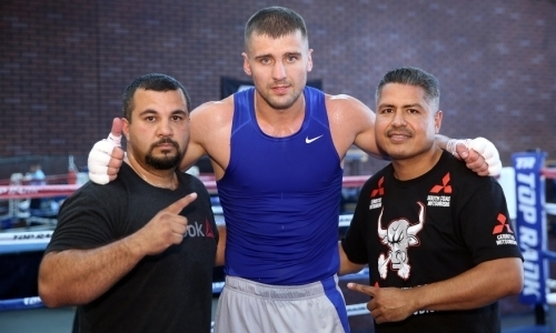 «Гвоздик был самым большим из парней в нашем зале». Роберт Гарсия удивлен решением украинца завершить карьеру
