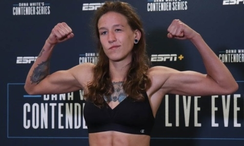 Казахстанка Мария Агапова прошла взвешивание перед дебютным боем в UFC