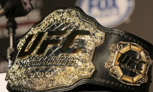 Человек, представившийся бойцом UFC, ранил из ружья 8 человек