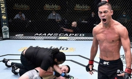 Проигравший Жумагулову американец из UFC пушечным ударом в челюсть за 32 секунды вырубил узбека. Видео