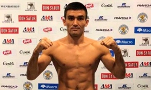 Казахстанский спарринг-партнер «Канело» прошел взвешивание перед боем в Лас-Вегасе