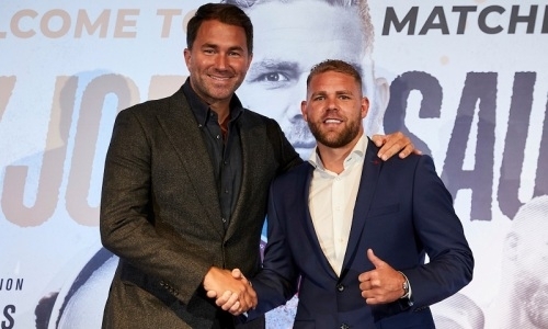 Головкин заменит? Эдди Хирн нашел Сондерсу трех чемпионов мира на случай срыва боя с «Канело»