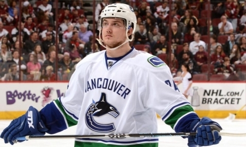 «Уникальная ситуация». Принципиальному сопернику «Барыса» в КХЛ предсказывают исторический трансфер