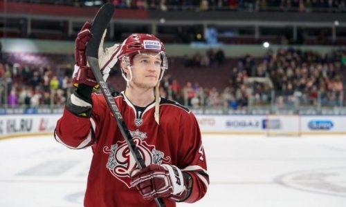 «У них есть очень странная традиция». Легионер из КХЛ рассказал о выступлении в Казахстане