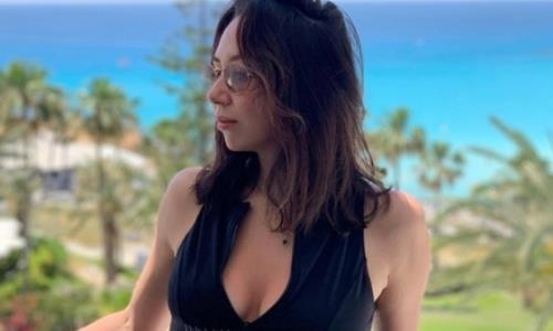 «Компенсация за пропущенную весну». Российская соперница Турсынбаевой опубликовала фото и видео в купальнике