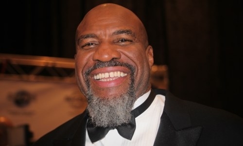 «У тебя глюки». Шеннон Бриггс высмеял фото полуобнаженного Владимира Кличко