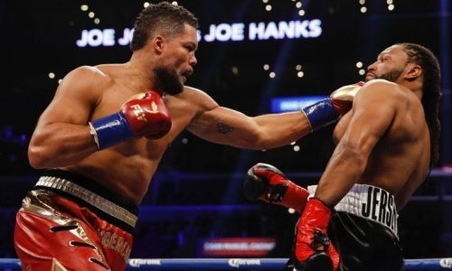 Тренировавшийся с Головкиным супертяж узнал новую дату боя с чемпионом WBC и WBO