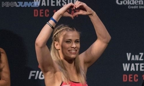 Снимавшаяся обнажённой девушка-боец рассказала, что в «Инстаграме», может заработать больше, чем в UFC