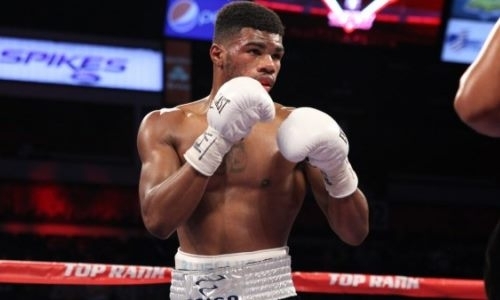 Подопечный экс-тренера Головкина нокаутом вернулся после дисквалификации за допинг. Видео