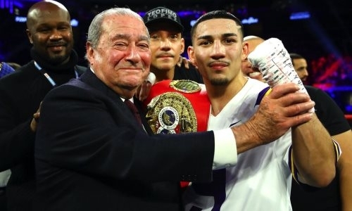 «Таких, как я, больше нет». Чемпион мира Теофимо Лопес сделал дерзкое заявление