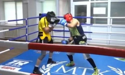 В Сети появилось видео подготовки вице-чемпиона юношеской Олимпиады из Казахстана к дебюту в профи