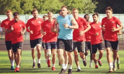 Видео очередной тренировки «Кызыл-Жара СК» на стадионе Петропавловска