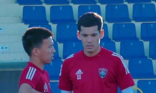 Видео тренировки «Кайсара» на Центральном стадионе