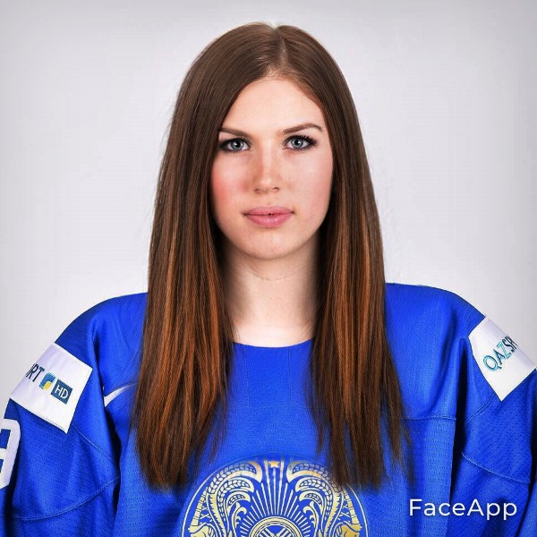 «Ах, какая женщина!» СМИ представило известных казахстанских хоккеистов в женских образах