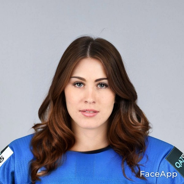 «Ах, какая женщина!» СМИ представило известных казахстанских хоккеистов в женских образах