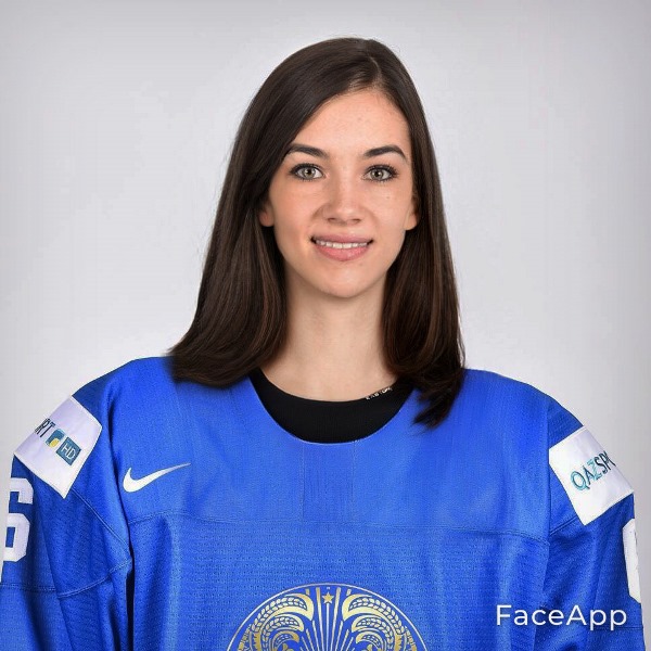 «Ах, какая женщина!» СМИ представило известных казахстанских хоккеистов в женских образах