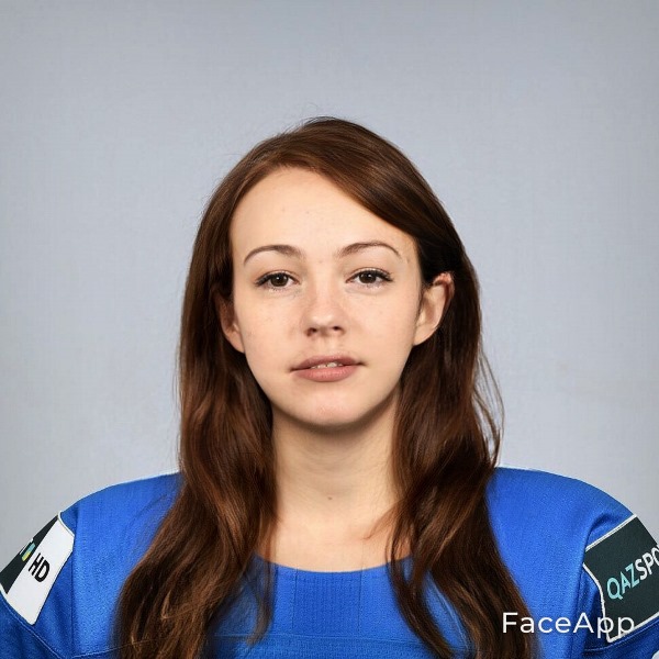 «Ах, какая женщина!» СМИ представило известных казахстанских хоккеистов в женских образах