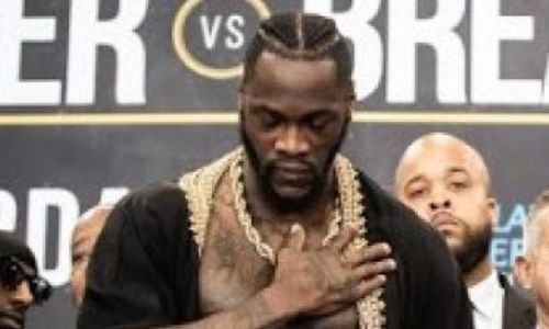 «Уж очень он затих». Промоутер Головкина обратился к Уайлдеру