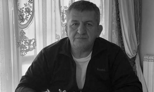 Хабиб Нурмагомедов доставил тело отца в Дагестан