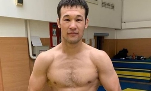 UFC официально нашел замену известному казахстанскому бойцу