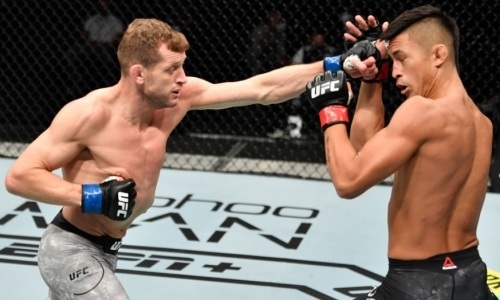 Турнир UFC с участием Жумагулова стартовал с убойного нокаута левым хуком в челюсть. Видео