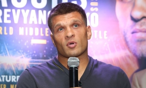 «Канело» или Чарло? Экс-соперник Головкина назвал более простого оппонента