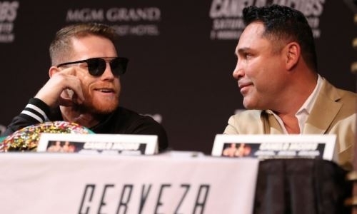 «Обязаны понять». Де Ла Хойя обратился к потенциальным оппонентам «Канело»