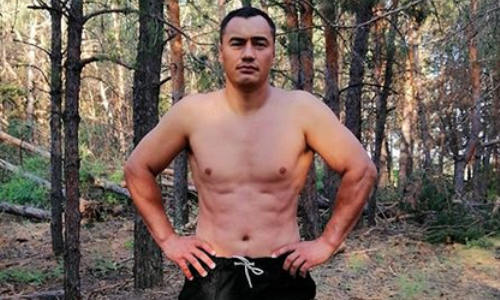 Казахстанский супертяж с титулом IBO получил в соперники поляка с 28 боями в профи