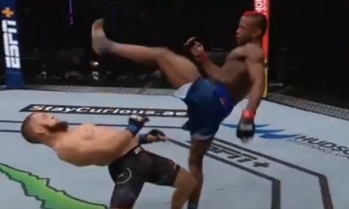 Уроженец Казахстана взорвал интернет трюком из «Матрицы» в бою UFC. Видео