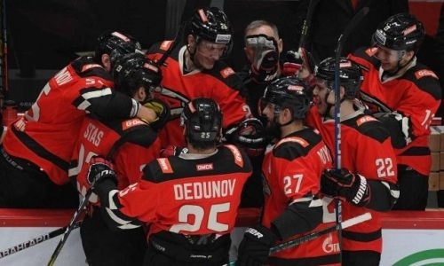 Более десяти хоккеистов принципиального соперника «Барыса» заболели коронавирусом