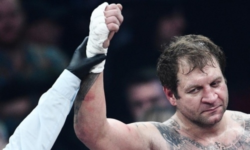 «Хватит на один раунд». Емельяненко пообещал нокаутировать Исмаилова