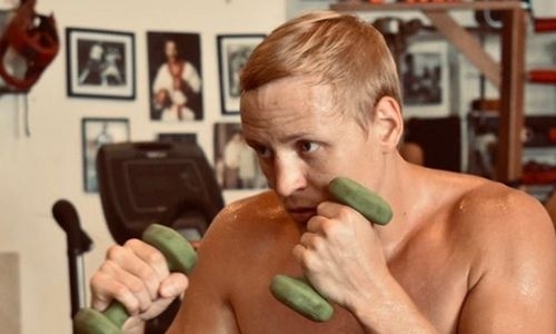 Непобежденный казахстанский боксер сделал заявление о дате возвращения на ринг