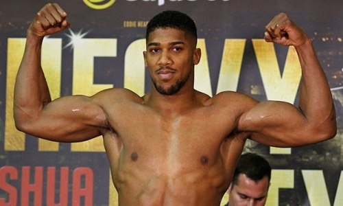 Джошуа отреагировал на новость о бое Тайсон — Джонс