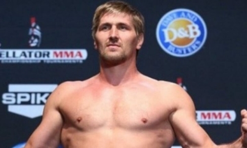 «Все люди, которые разбираются в боях, и так их знали». Минаков считает, что Исмаилов деклассировал Емельяненко