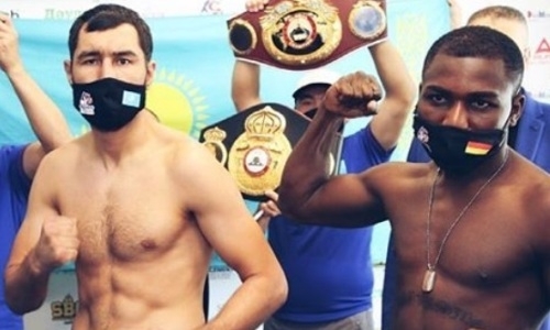 Казахстанские боксеры прошли взвешивание перед титульными боями