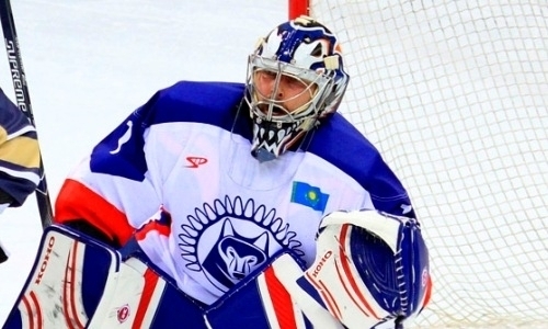 Потерявший работу из-за сокращения бюджета казахстанский голкипер нашел новый клуб