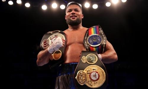 «Я иду за тобой». Тренировавшийся с Головкиным боксер объявил охоту на чемпиона WBC и WBO