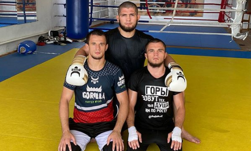 Хабиб Нурмагомедов обратился к брату перед его боем с казахстанцем