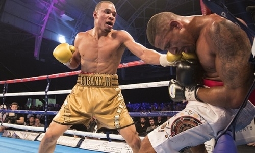 Сбежавший от Головкина боксер нанес 21 удар за десять секунд. Видео