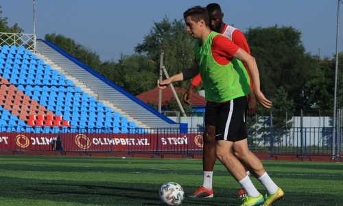 Фоторепортаж с очередной тренировки «Кызыл-Жар СК»